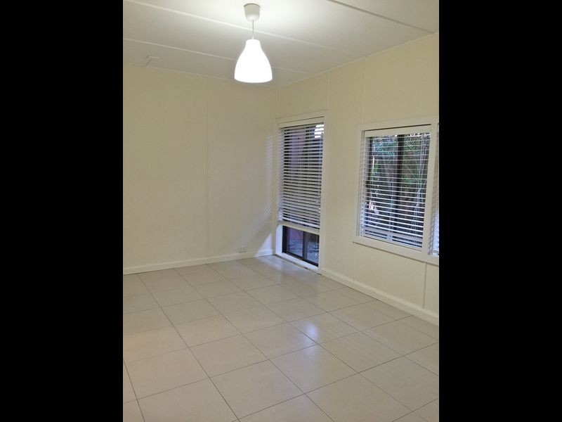 1/718 Pacific Parade, Currumbin QLD 4223