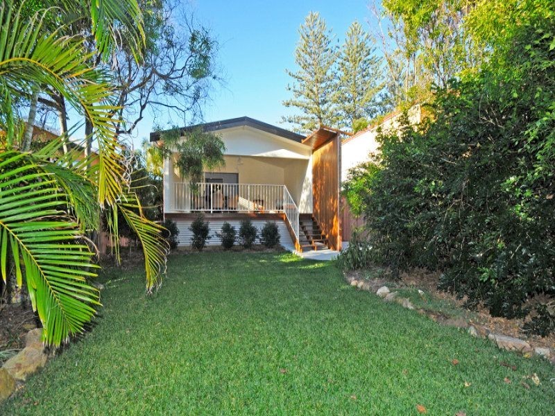 2/718 Pacific Parade, Currumbin QLD 4223