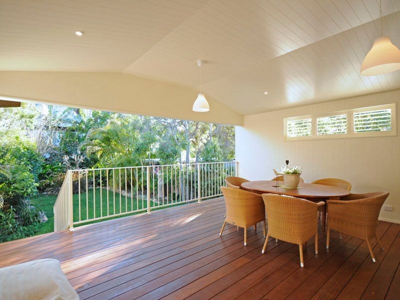 2/718 Pacific Parade, Currumbin QLD 4223