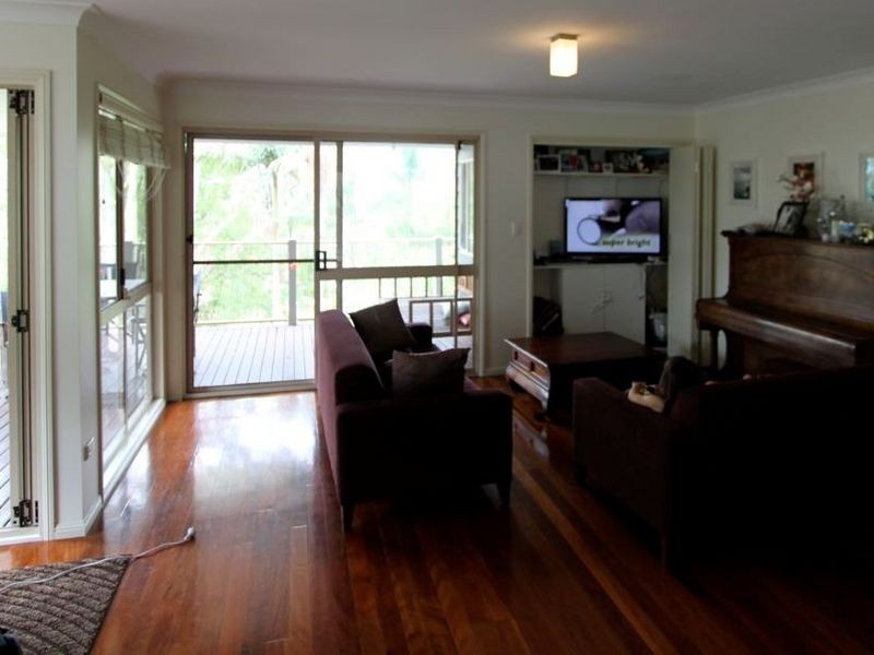 30 Hoffschildt Drive, Currumbin Valley QLD 4223