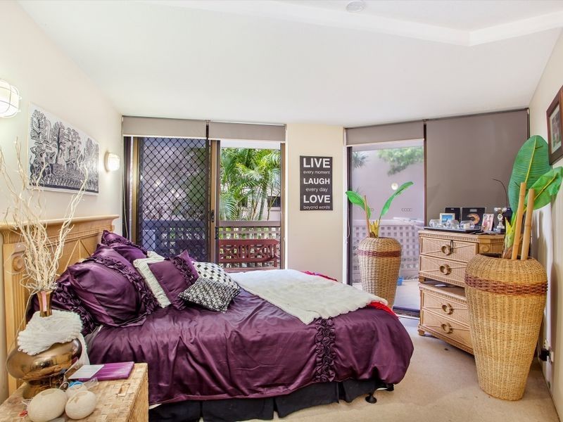 GI/828 Pacific Parade, Currumbin QLD 4223