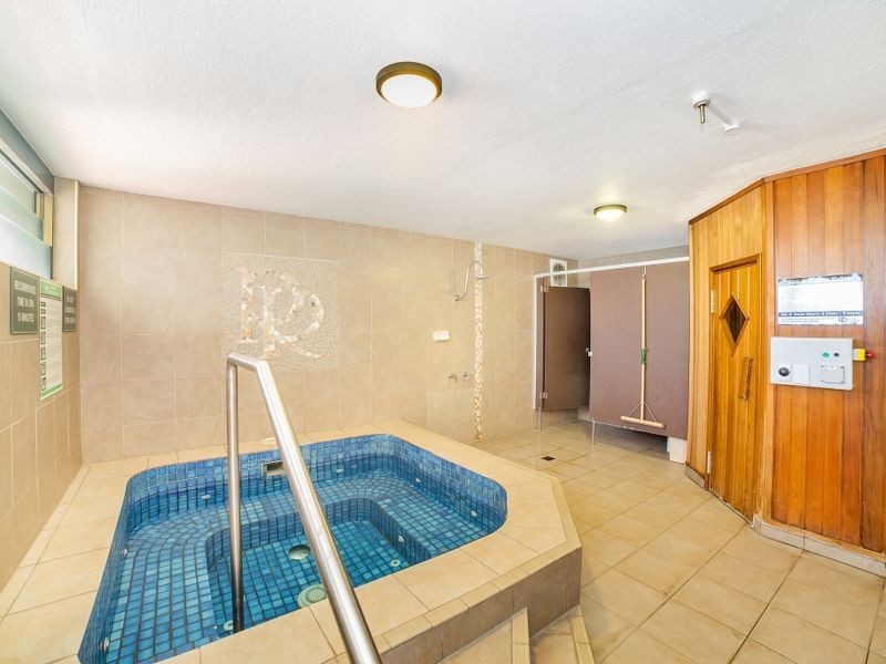 1C/828 Pacific Parade, Currumbin QLD 4223