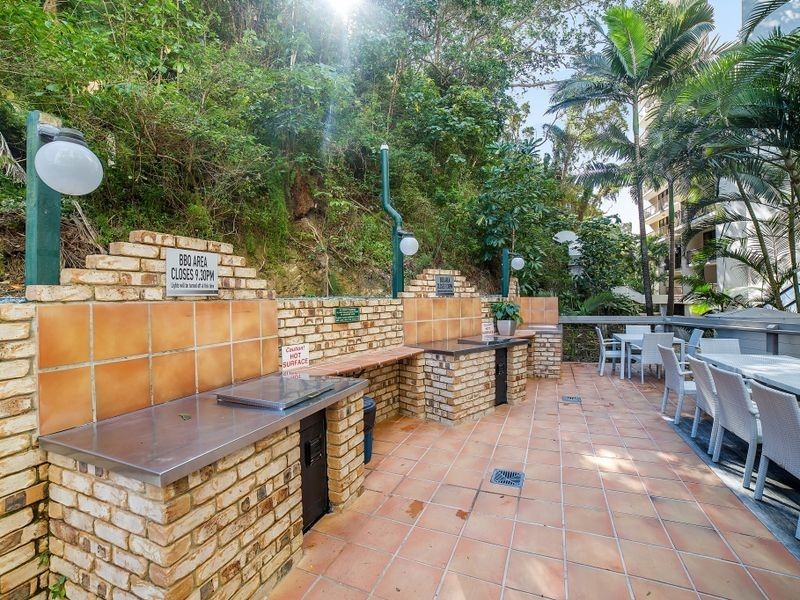 1C/828 Pacific Parade, Currumbin QLD 4223