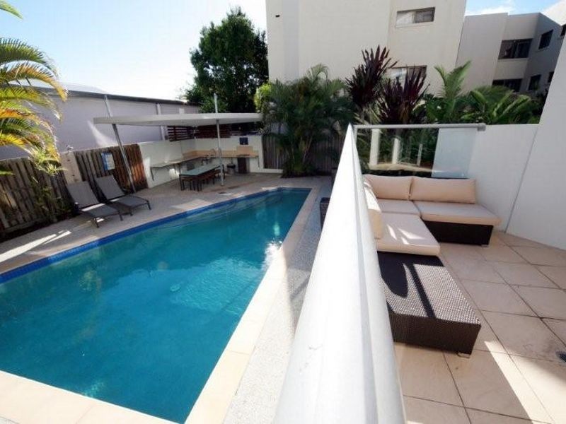 3/477 Golden Four Drive, Tugun QLD 4224