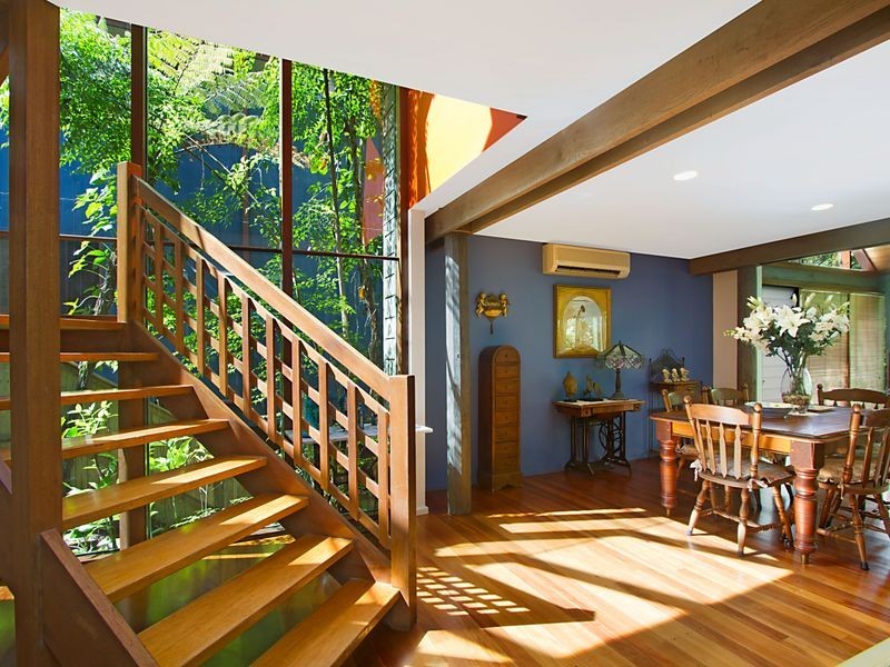 34 Woodgee Street, Currumbin QLD 4223