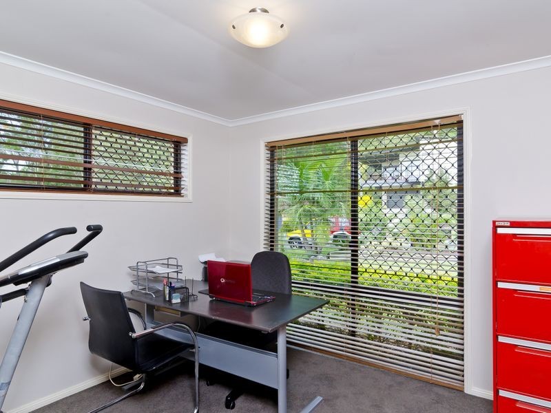 5 Casey Close, Currumbin Waters QLD 4223