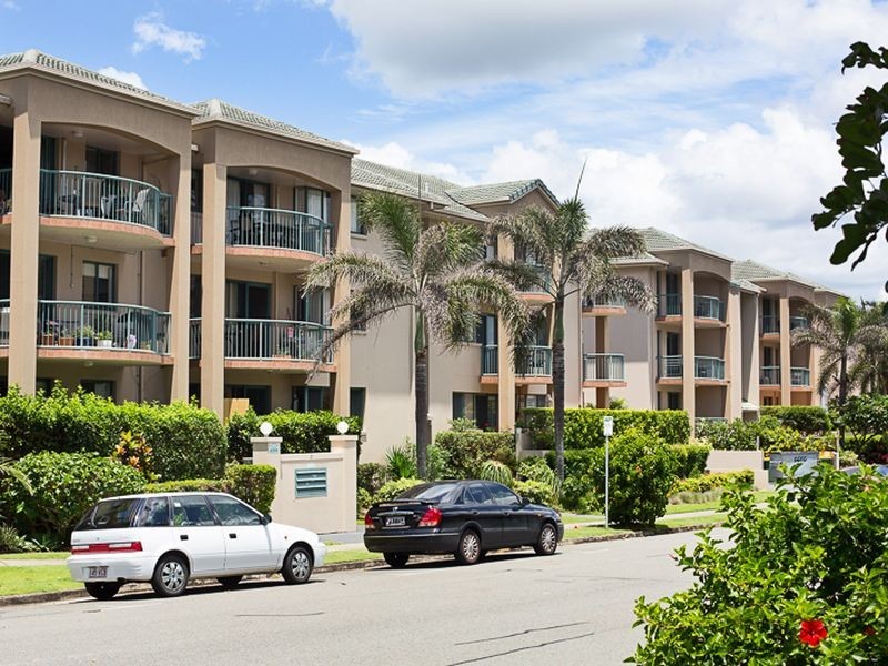 312/147 Golden Four Drive, Bilinga QLD 4225