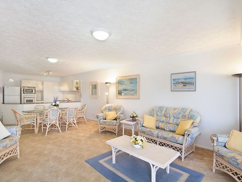 5/6 TOMEWIN ST, Currumbin QLD 4223