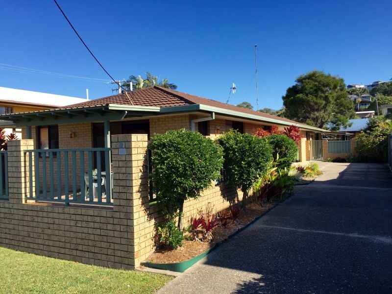 1/4 Chaffey Street, Tugun QLD 4224