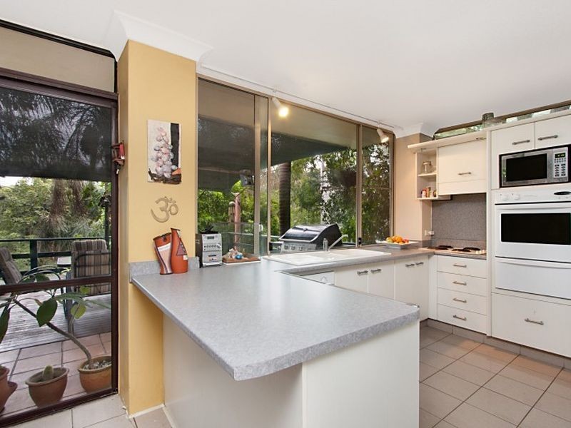 36 Woodgee Street, Currumbin QLD 4223