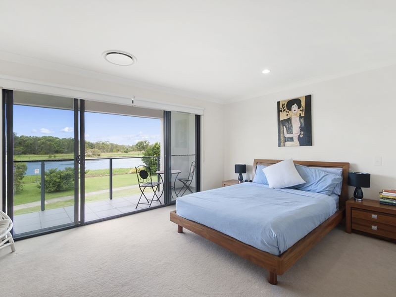 1/2 Inland Drive, Tugun QLD 4224