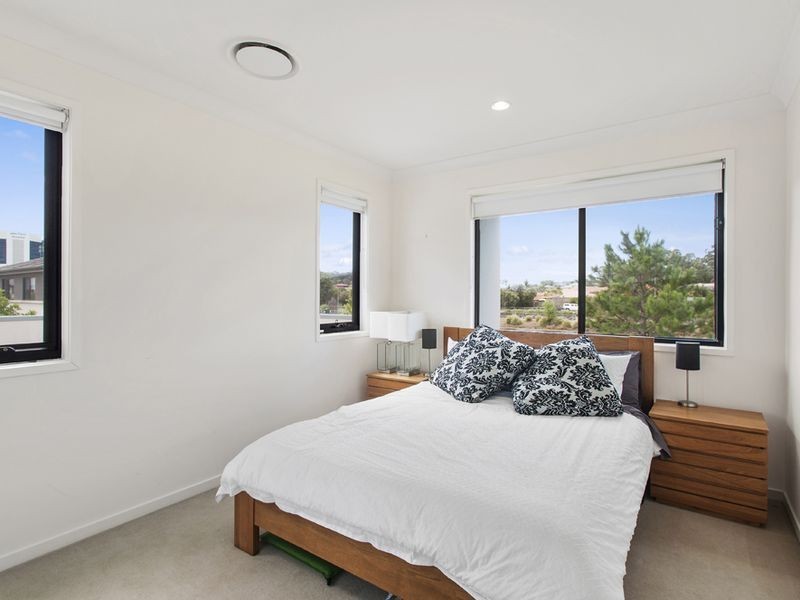 1/2 Inland Drive, Tugun QLD 4224