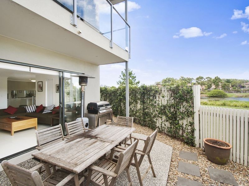 1/2 Inland Drive, Tugun QLD 4224