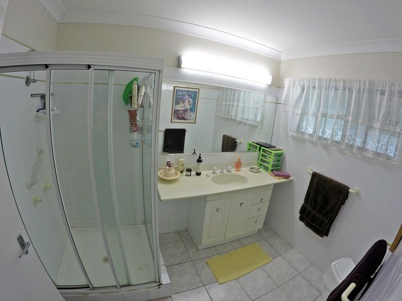 28 Hooper Drive, Currumbin QLD 4223