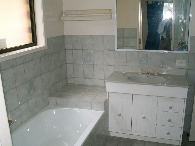 32 LUCANIA STREET, Currumbin Waters QLD 4223