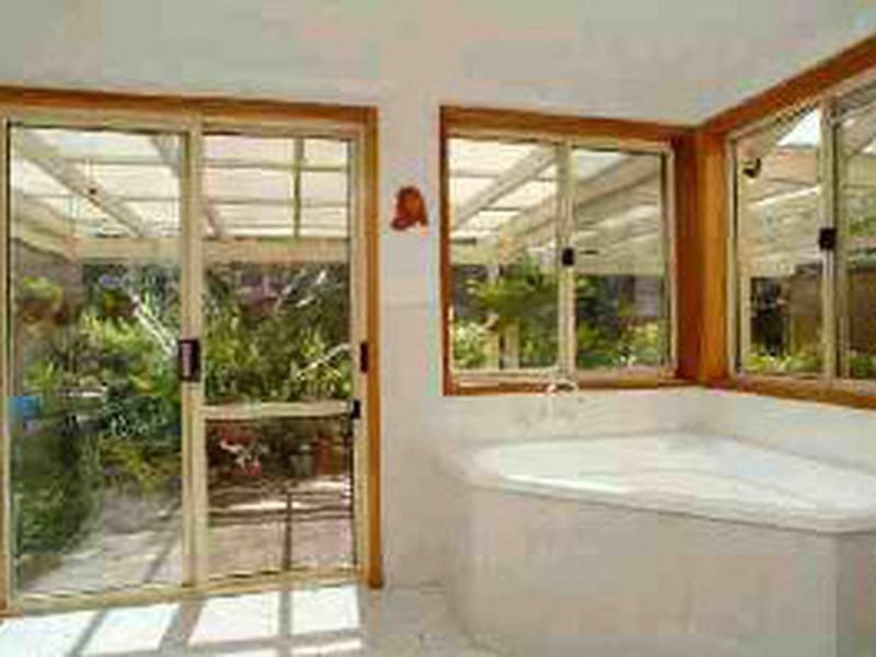 113 Chesterfield Drive, Bonogin QLD 4213