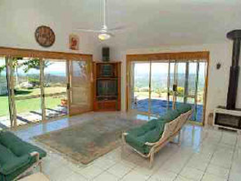 113 Chesterfield Drive, Bonogin QLD 4213