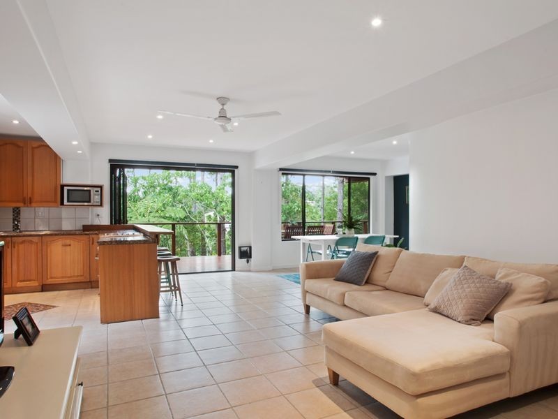 102 Illawarra Crescent, Tugun QLD 4224