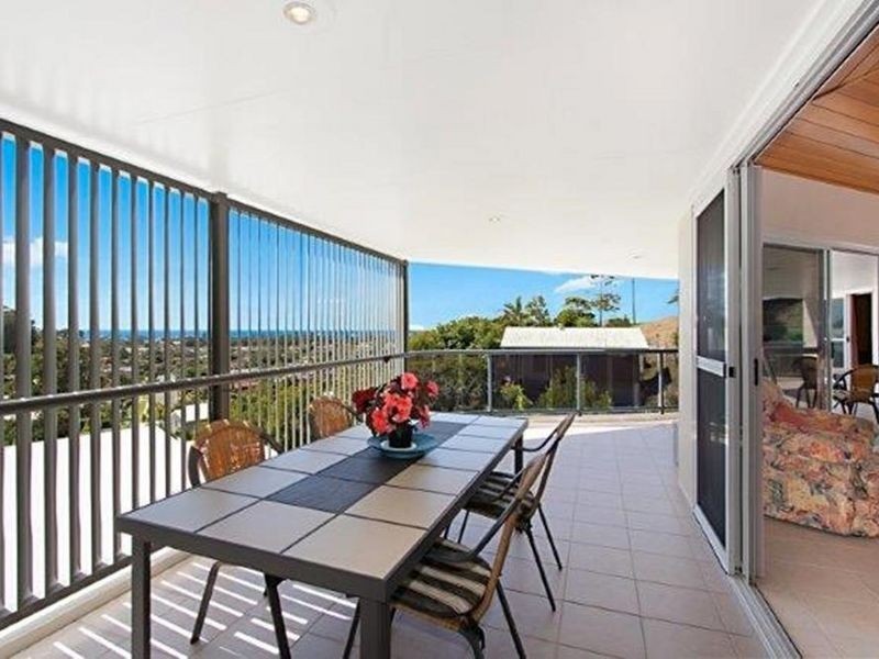 8 Cangella Court, Tugun QLD 4224