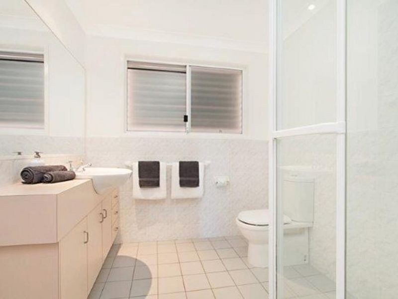 8 Cangella Court, Tugun QLD 4224