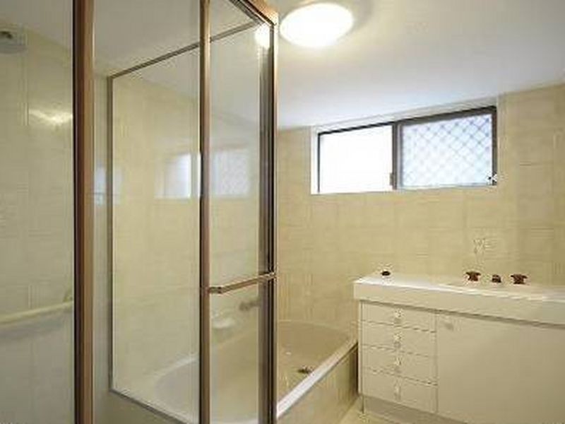 1/3 Wirranina Place, Currumbin QLD 4223