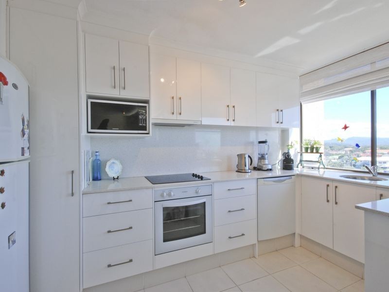 24/22 Marine Parade, Coolangatta QLD 4225