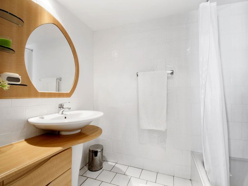 8F/828 Pacific Parade, Currumbin QLD 4223