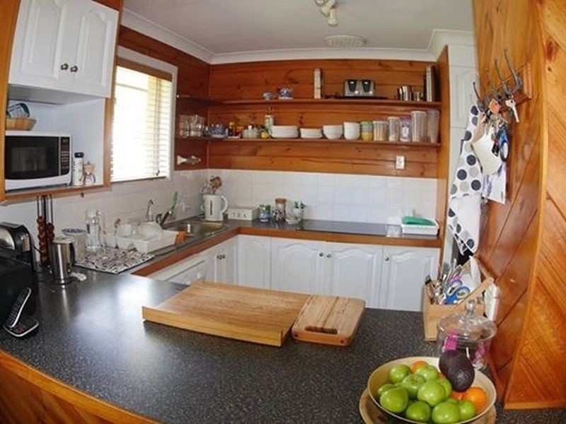 5 Regent Street, Currumbin QLD 4223