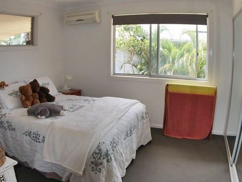5 Regent Street, Currumbin QLD 4223