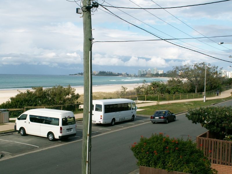 4/228 Pacific Parade, Bilinga QLD 4225