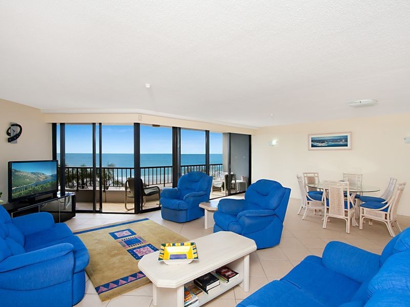 5C/Rocks Reso Pacific Pde, Currumbin QLD 4223
