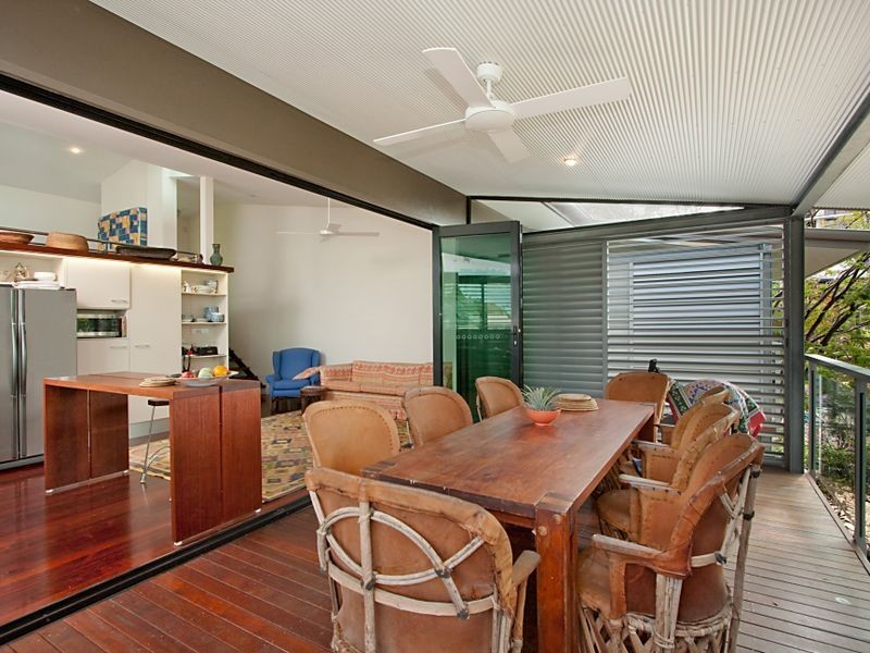 1/808 Pacific Parade, Currumbin QLD 4223