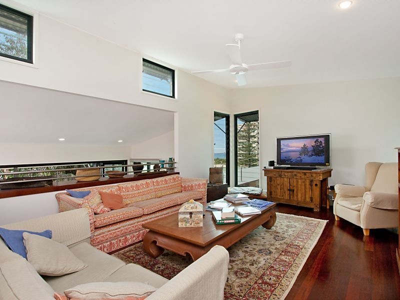 1/808 Pacific Parade, Currumbin QLD 4223
