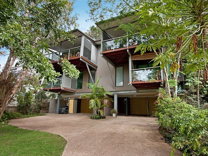1/808 Pacific Parade, Currumbin QLD 4223