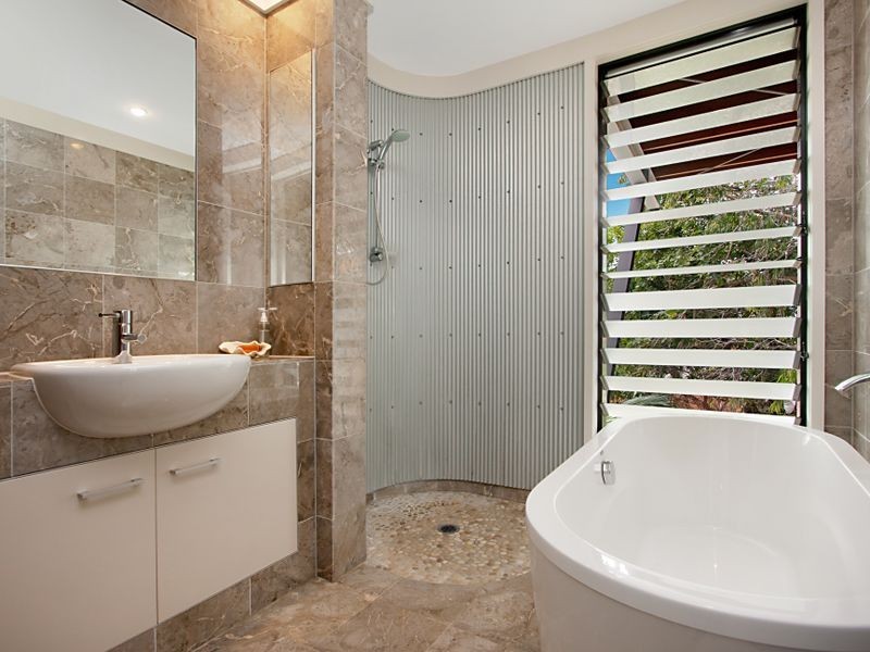 1/808 Pacific Parade, Currumbin QLD 4223