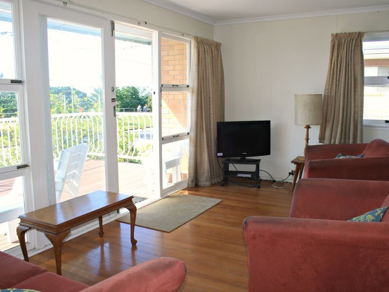 92 Pacific Parade, Bilinga QLD 4225