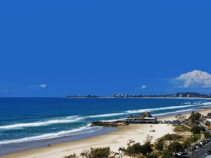 11E/828 PACIFIC PARADE, Currumbin QLD 4223