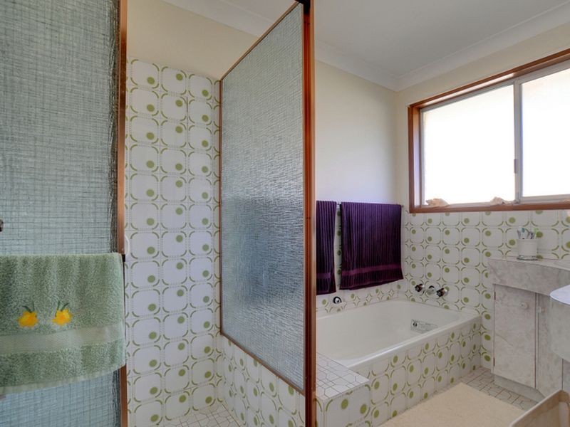 10 Mahogany Drive, Palm Beach QLD 4221