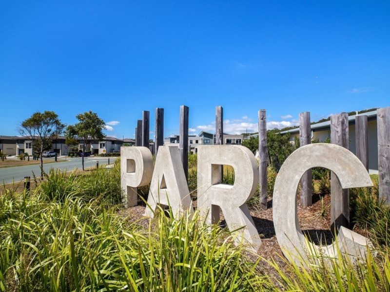 180/2 Inland Drive, Tugun QLD 4224