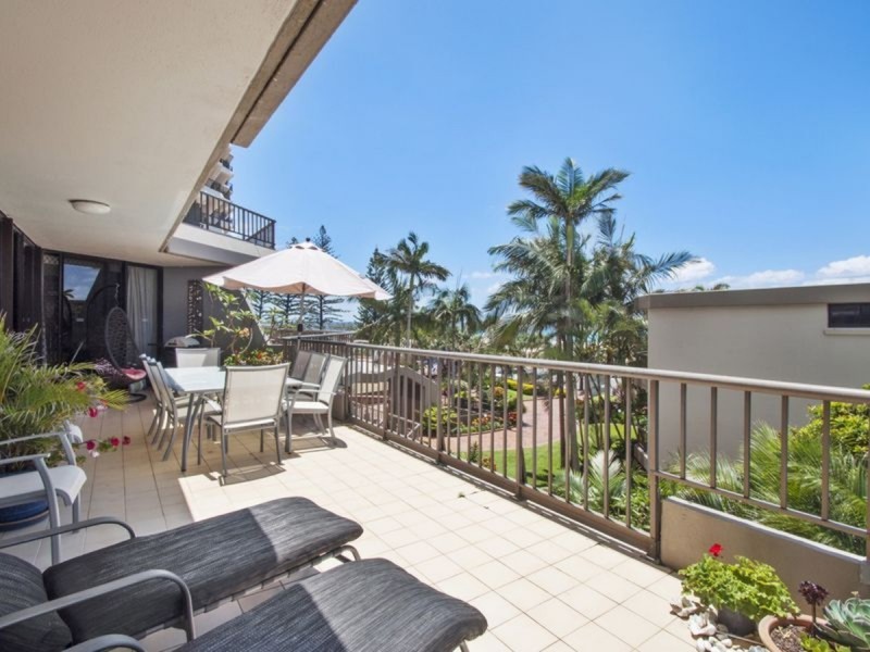 2i/828 Pacific Parade, Currumbin QLD 4223