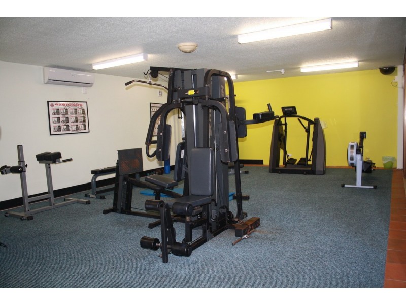 2i/828 Pacific Parade, Currumbin QLD 4223