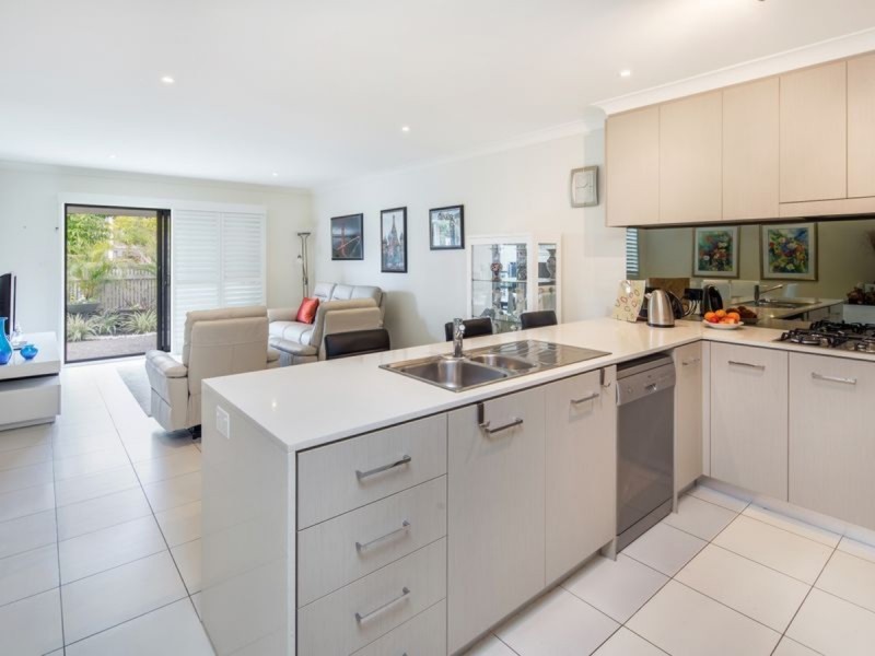 102/2 Inland Drive, Tugun QLD 4224