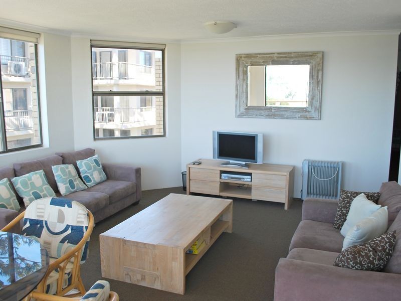 3/238 Pacific Parade,, Bilinga QLD 4225