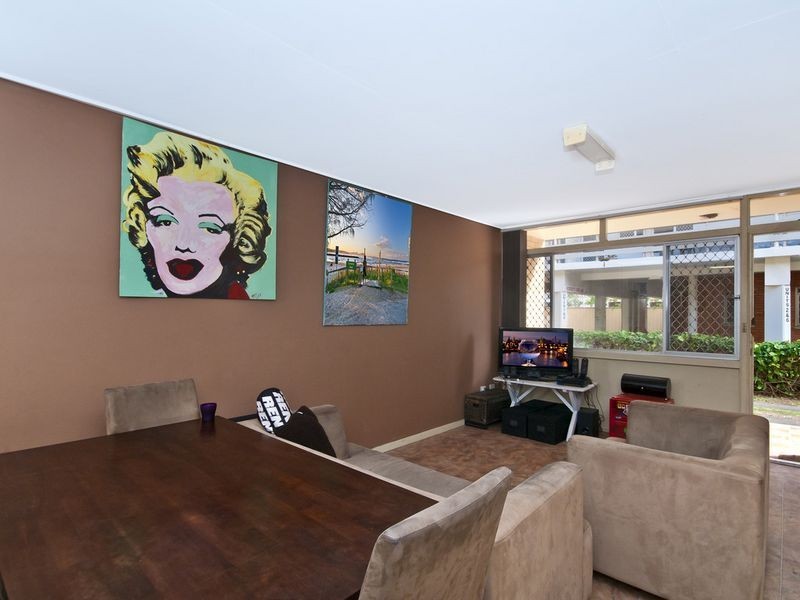 3/802 PACIFIC PARADE, Currumbin QLD 4223