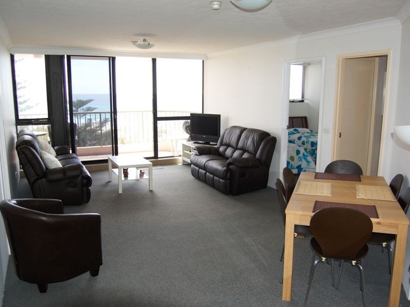 13/136 Pacific Parade, Bilinga QLD 4225