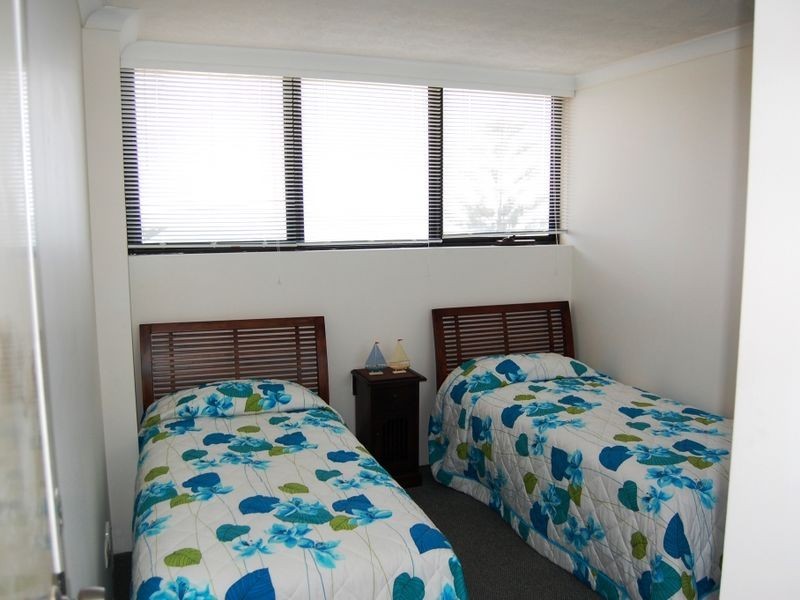 13/136 Pacific Parade, Bilinga QLD 4225