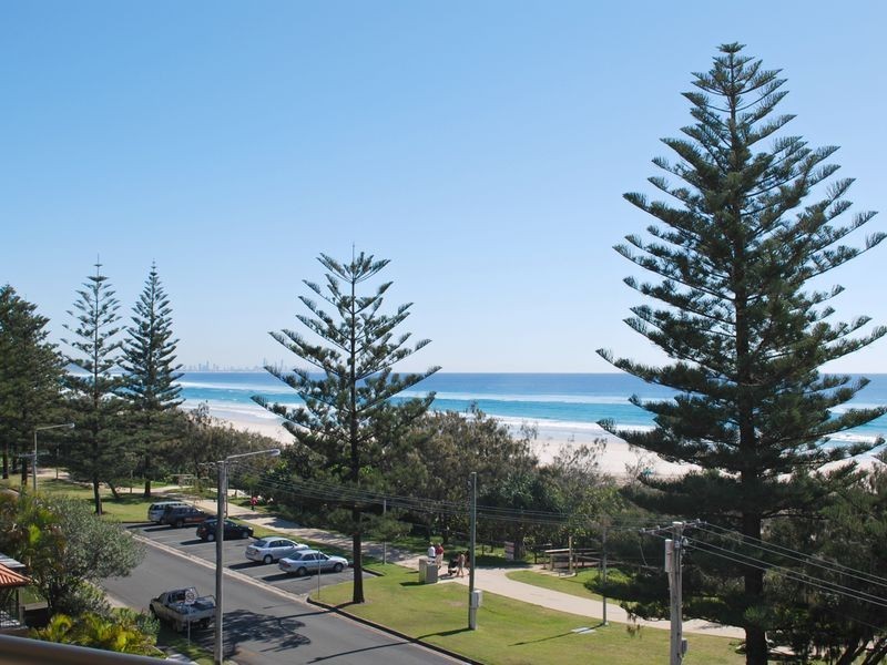 13/136 Pacific Parade, Bilinga QLD 4225