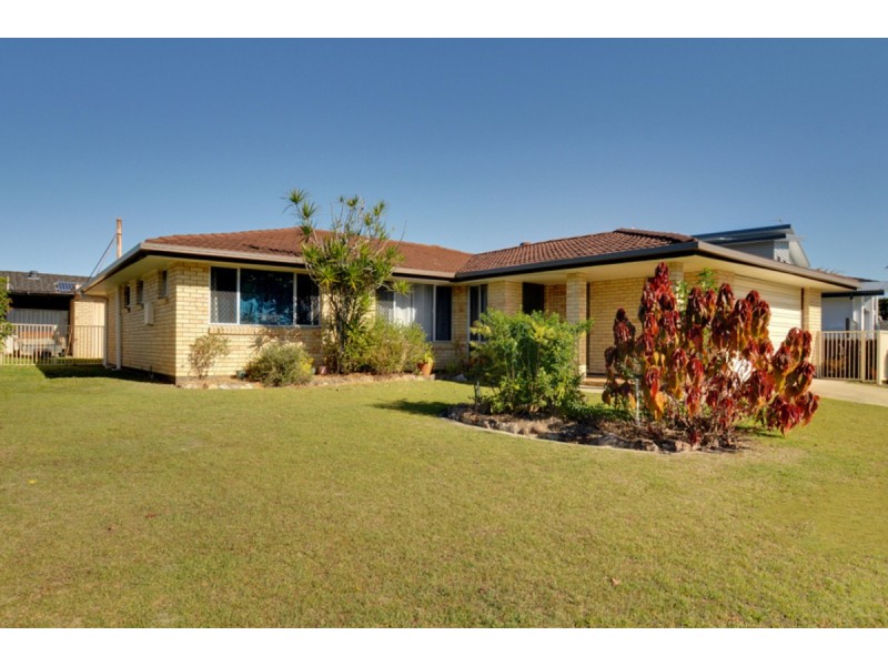 10 Mahogany Drive, Palm Beach QLD 4221