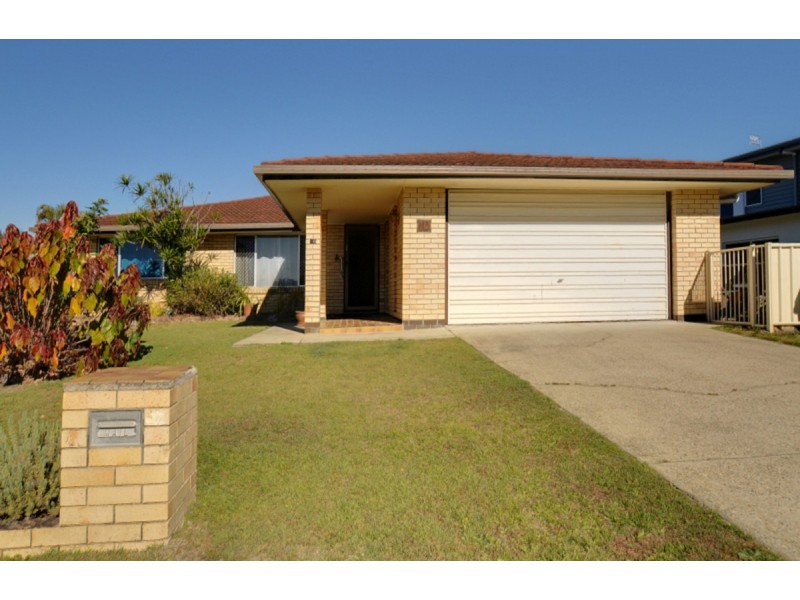 10 Mahogany Drive, Palm Beach QLD 4221