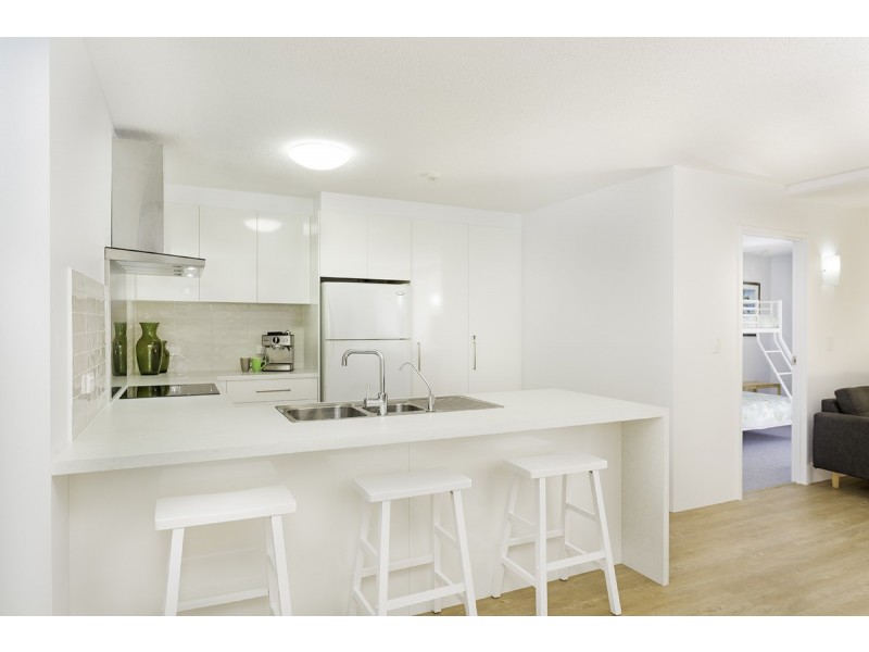 GI/828 Pacific Parade, Currumbin QLD 4223